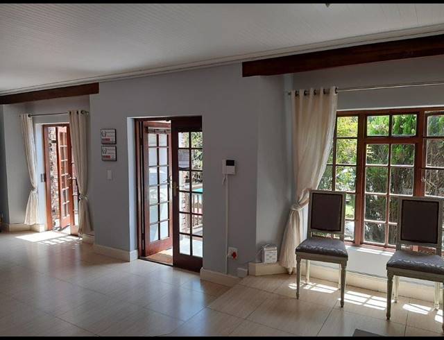 189M² OFFICE RENTED IN WALMER